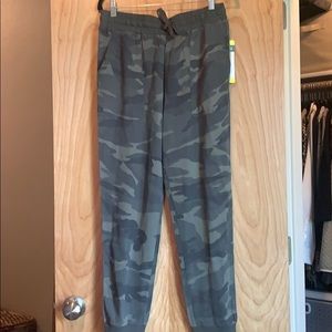 Splendid Camo Joggers